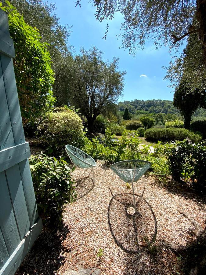 Le Manoir De L'Etang Hotel Mougins Exterior photo