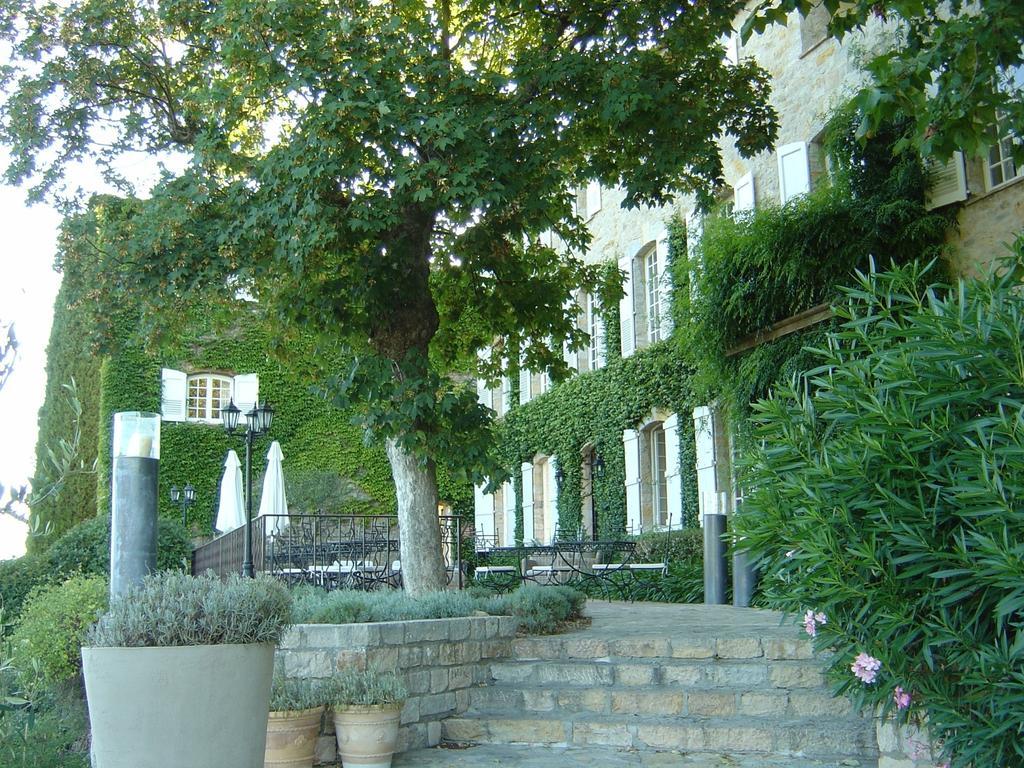 Le Manoir De L'Etang Hotel Mougins Exterior photo