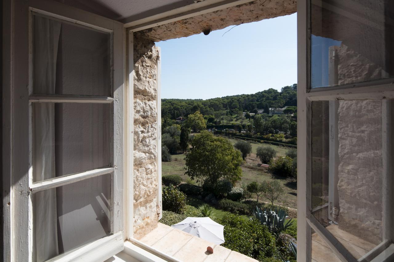 Le Manoir De L'Etang Hotel Mougins Exterior photo